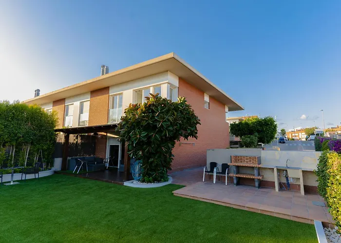 Vakantiehuis Beachy House - Casa En Montgat, Barcelona Montgat