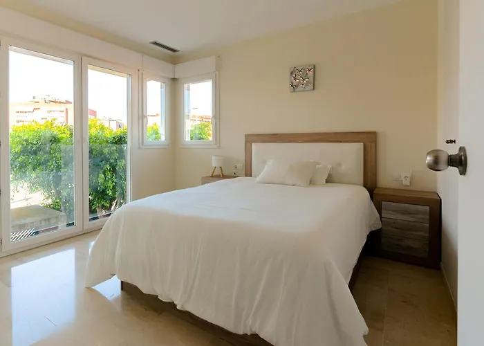 Beachy House - Casa En Montgat, Barcelona Montgat
